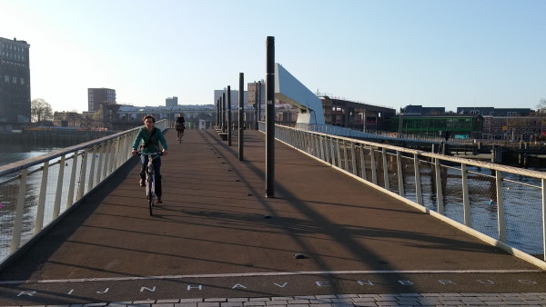 Rotterdam cycling bridge rijnhaven