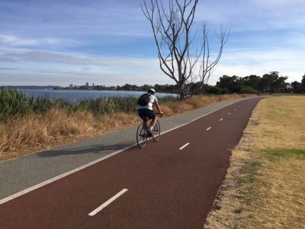 bicycle commuting in Perth, bicycle commuter