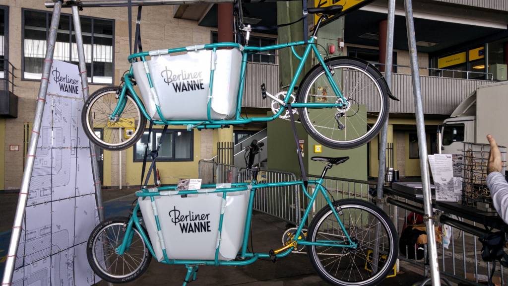 Berlin Wanne Radelmaedchen Lastenrad Cargobike Transportrad Familienfahrrad Sharing 